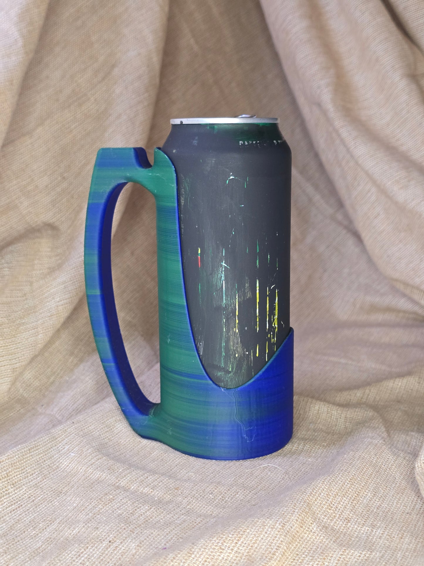 Minimal cup holder
